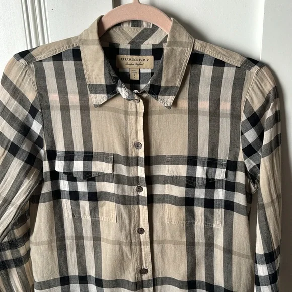 Burberry Plaid print three- Quarter Sleeve bottom up shirt - Picture 2 of 7